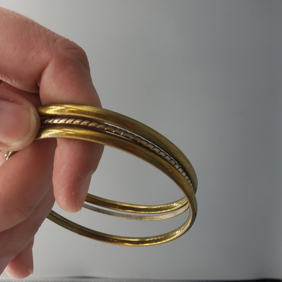 Goldtone Bangle and Peach Earring Set - Picture 9 of 9